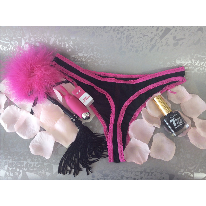 Tanga Midnight Mensaje Sensual