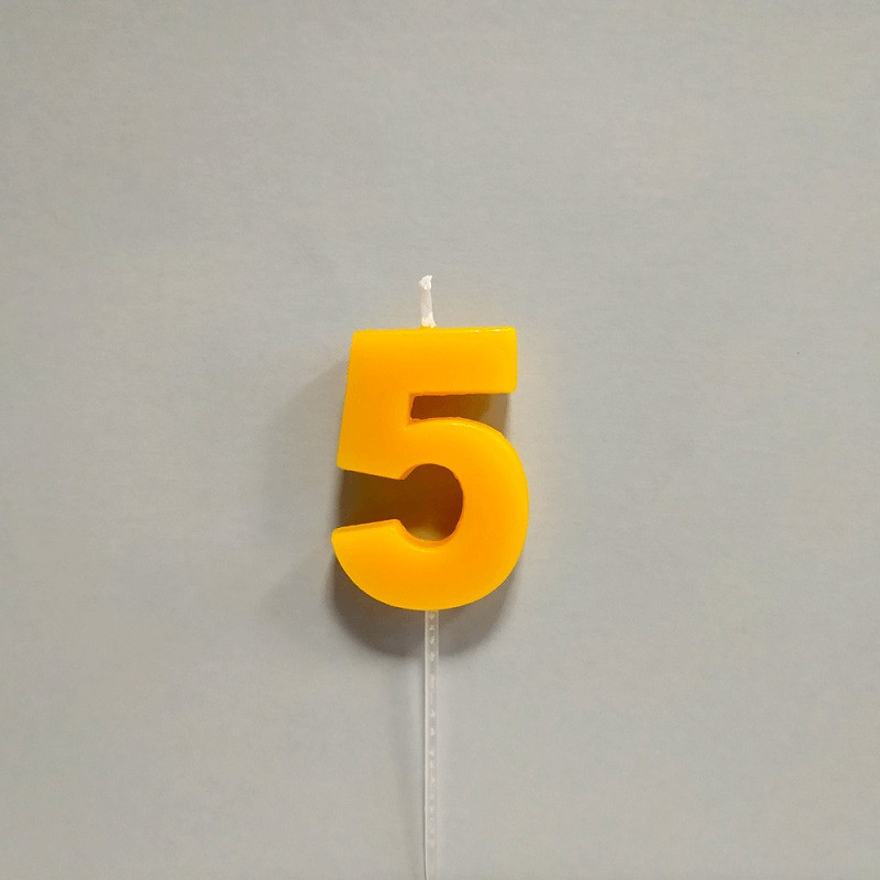 Vela Color Número 5