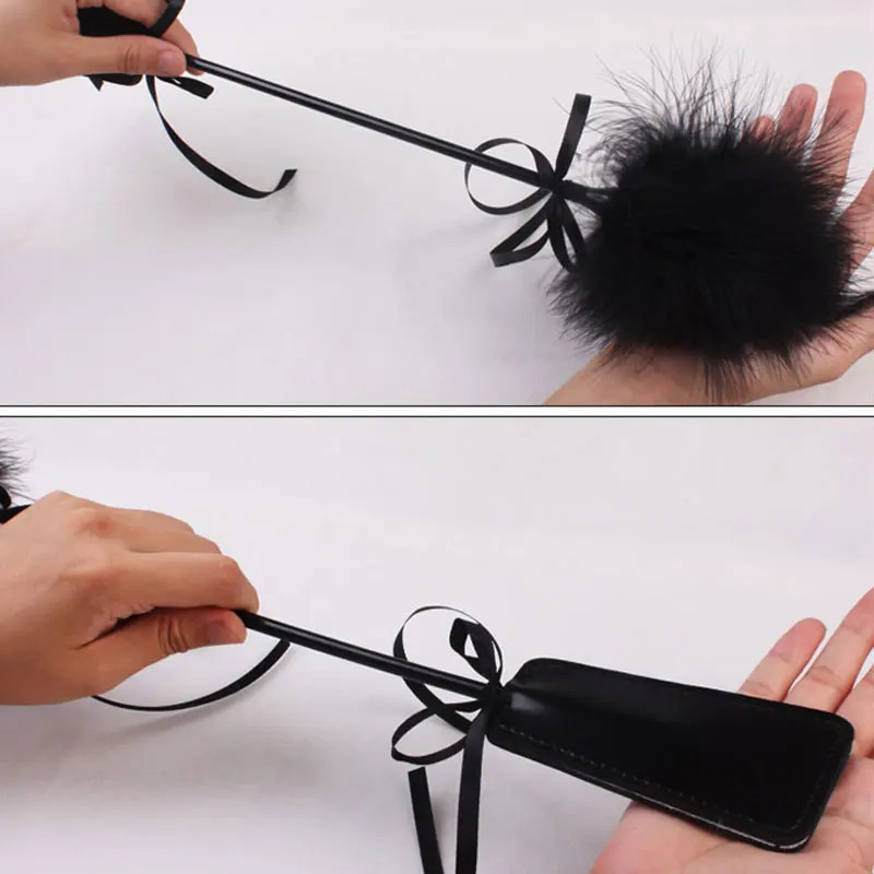 Fusta con Plumero Grande Negro