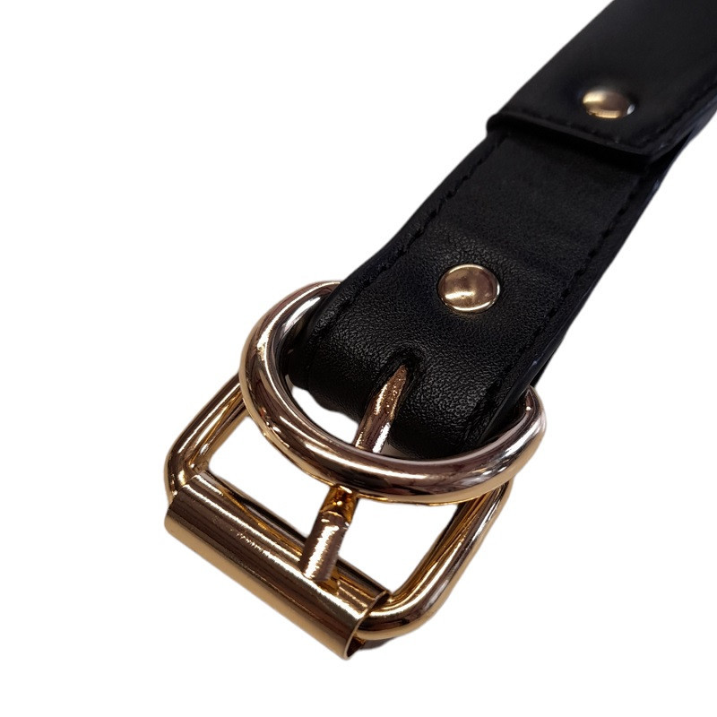 Collar Con Correa Metal Negro Y Dorado