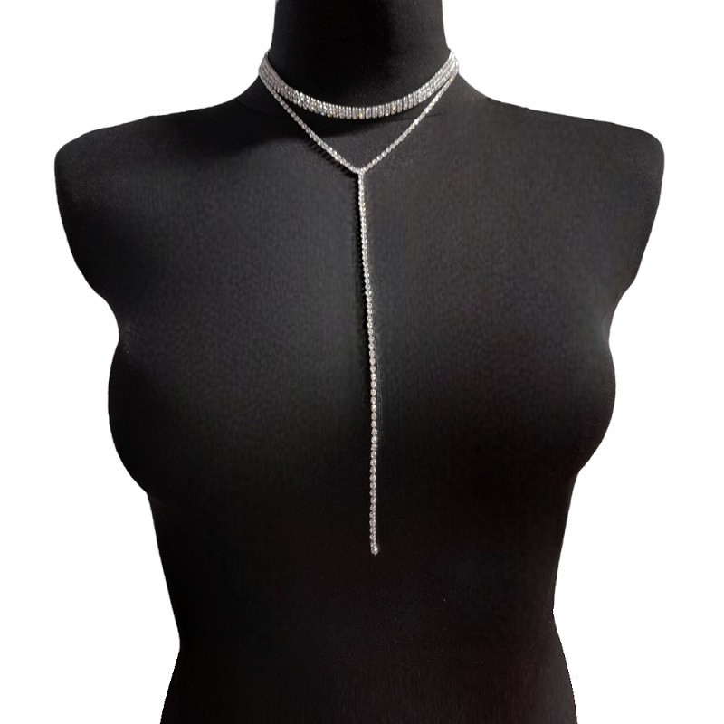 Collar Diseño Tira Con Brillantes Fino Plateado