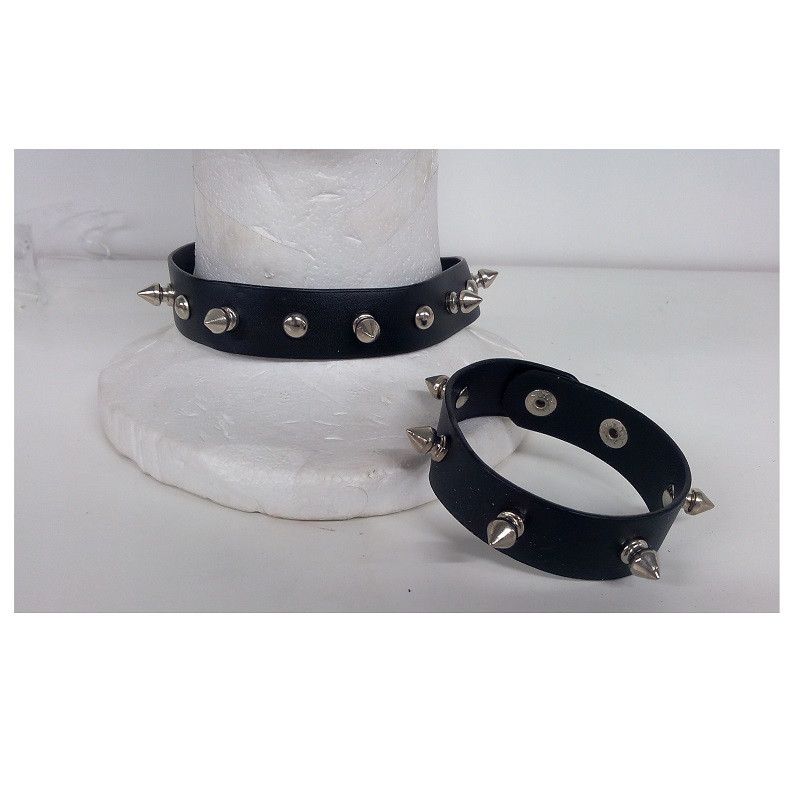 Collar y pulsera Punk Choker