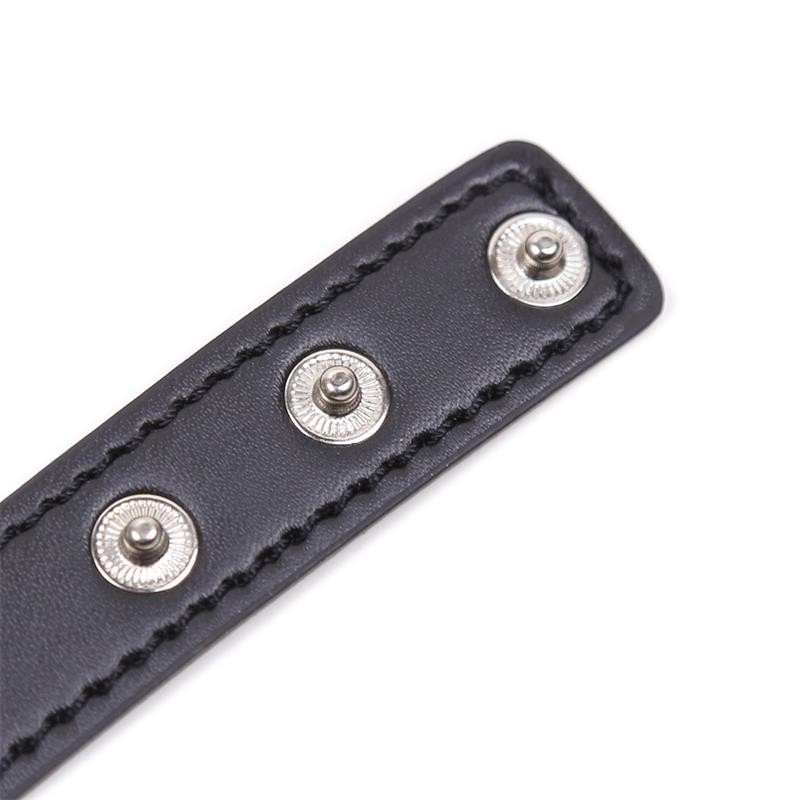 Gargantilla Choker Latetobed Negra Con corazón