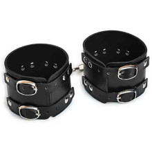 Esposas Dobles De Cuero Fetish Fantasy