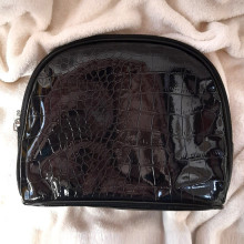 Estuche Texturado Neceser Brillo Negro