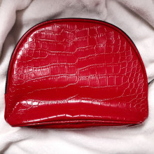 Estuche Texturado Neceser Brillo Rojo
