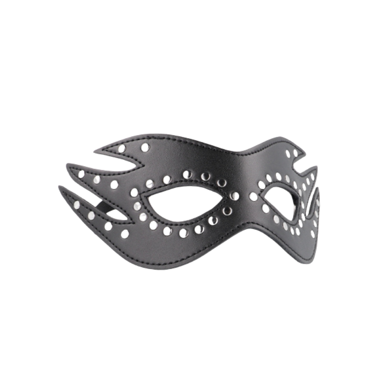 Antifaz Kink Polipiel Tachuelas Modelo 3