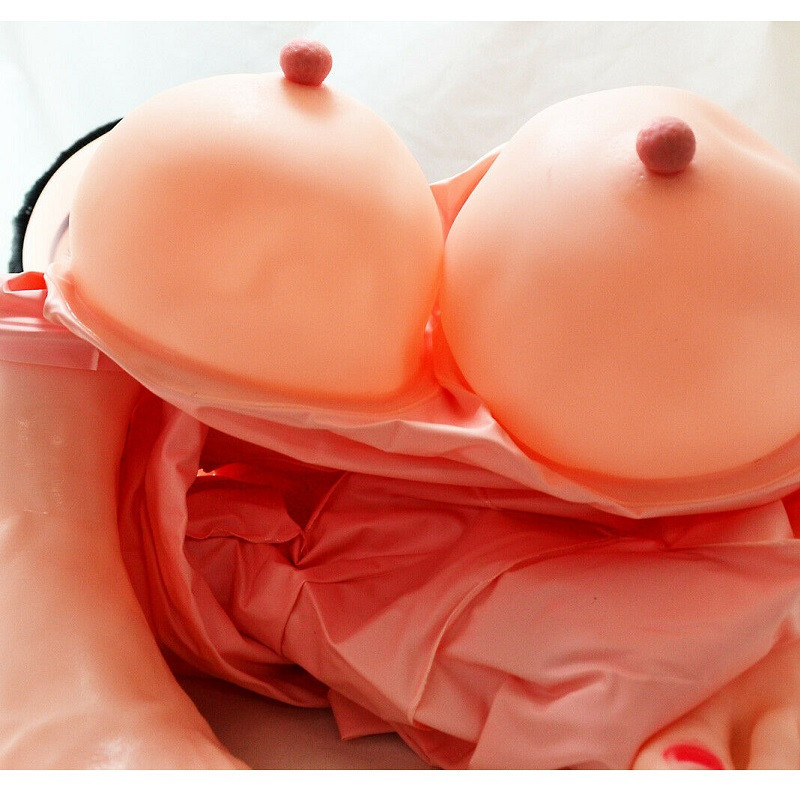 Muñeca Hinchable Con Masturbador y Vibración Semi Realística Deluxe Morena